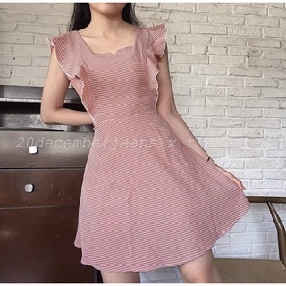 Đầm đỏ caro