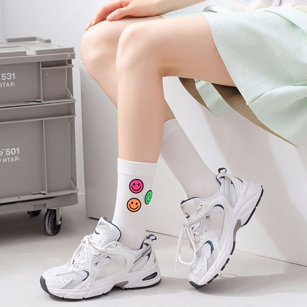 Vớ cotton mềm họa tiết hoạt hình nhiều màu sắc dễ thương cho nữ