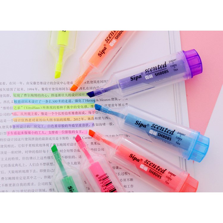 Bút nhớ nước highlight nhiều màu có mùi thơm