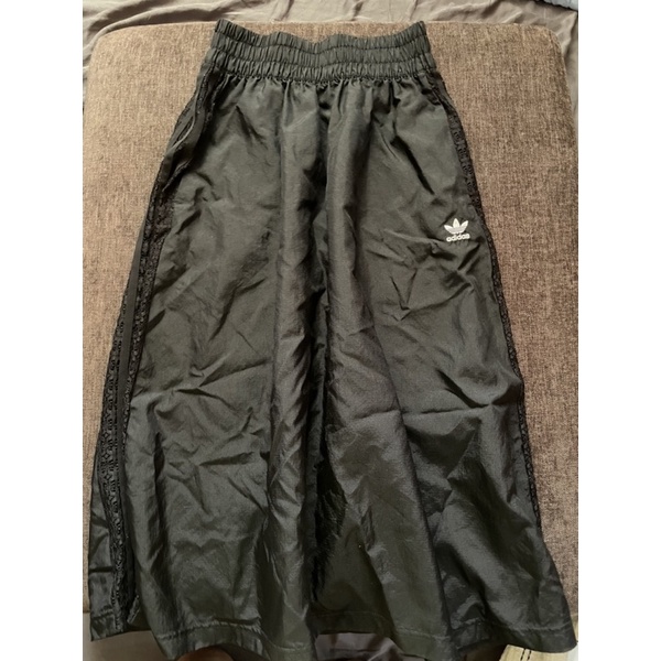 Chân váy adidas auth
