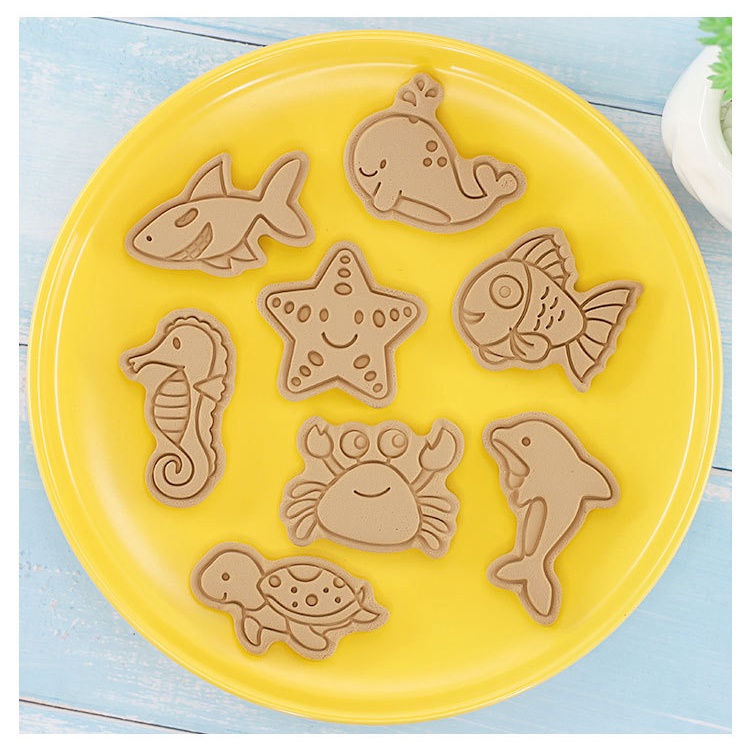 Set 8 Khuôn Làm Bánh Quy Tạo Hình Sinh Vật Biển 3D Dễ Thương