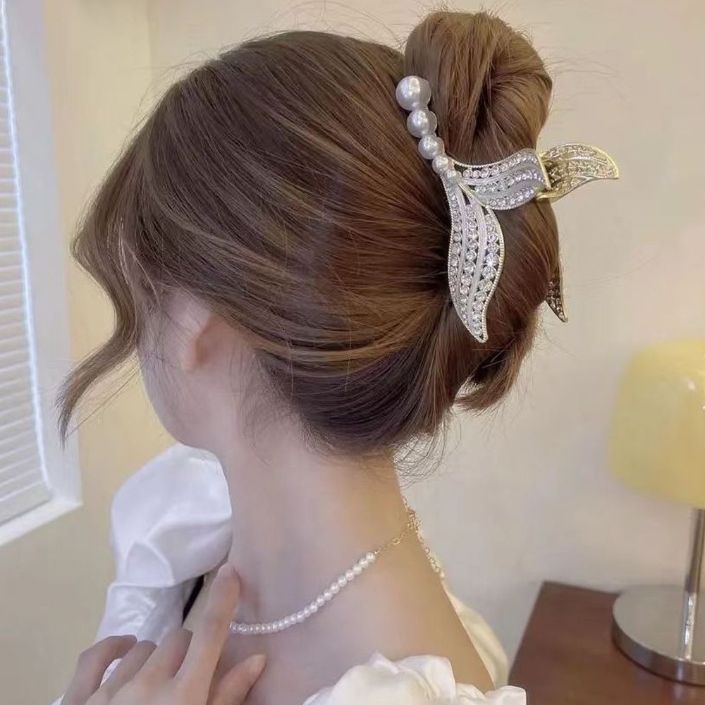 Kẹp Tóc Hình Bướm Đính Đá Pha Lê Màu Hổ Phách Cao Cấp Thời Trang Phong Cách Hàn Quốc