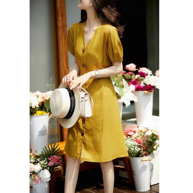 Đầm xoè công sở vàng phối nút nhẹ nhàng TRIPBLE T DRESS - size M/L/XL