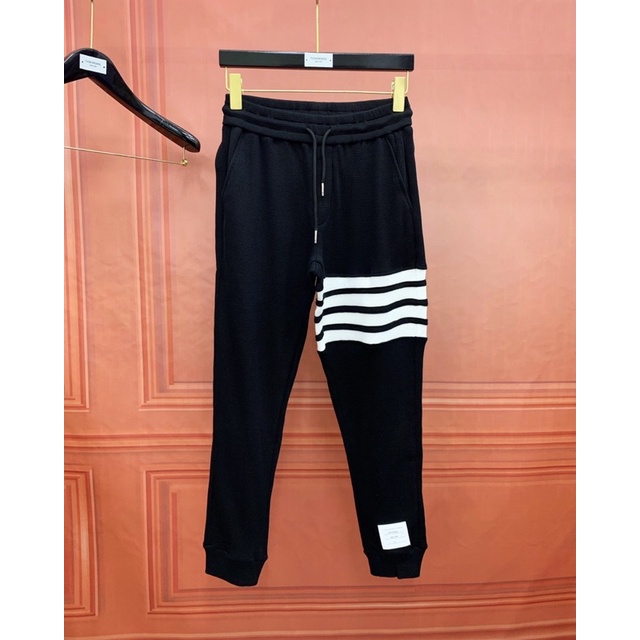 Bộ thể thao thome neww 2021
