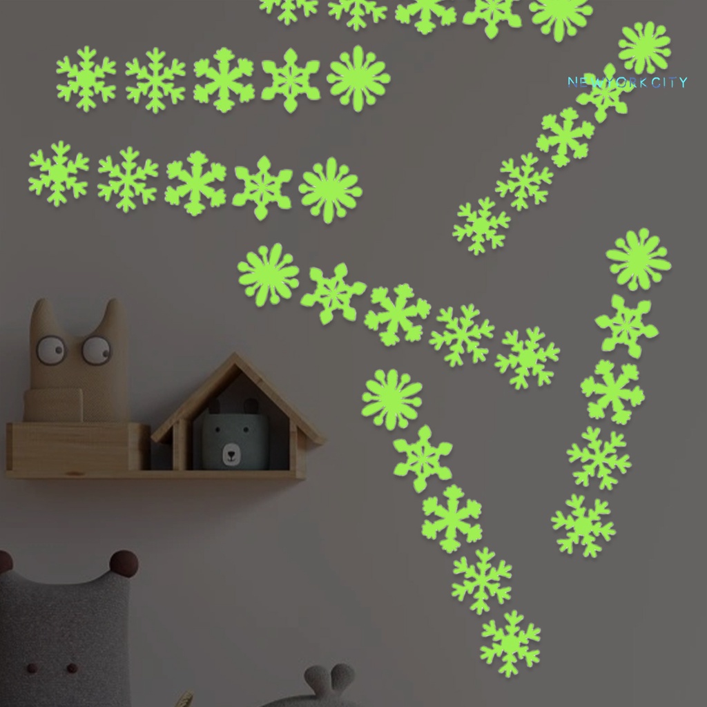 1 Bộ Miếng Dán Tường Dạ Quang Bằng PP Hình Bông Tuyết Giáng Sinh Bắt Mắt Dễ Tháo Gỡ Dùng Trang Trí Nhà Cửa