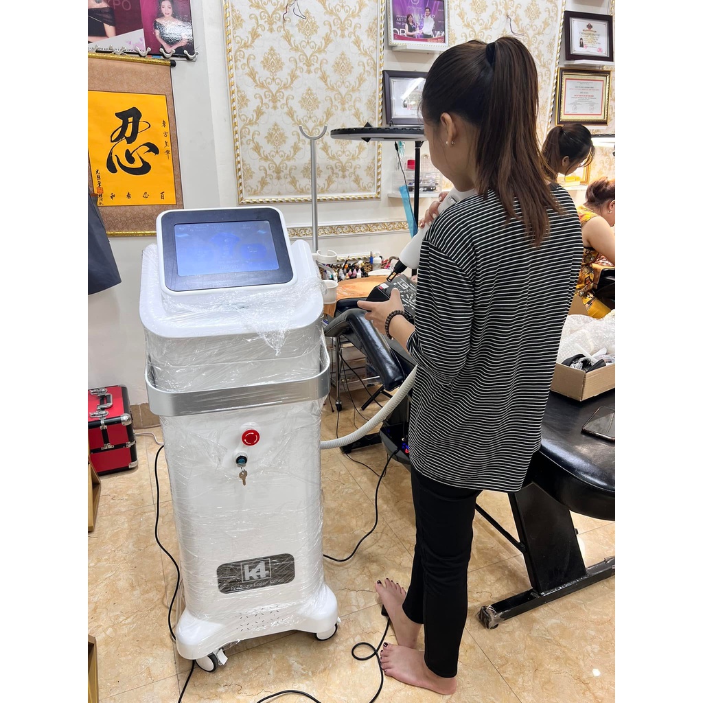 Máy laser K4 xóa nám tàn nhang xóa xăm mi,môi bớt chàm Bảo Hành 12 tháng Bảo trì trọn đời mẫu 2022