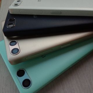 Nắp lưng mobiistar Lai Yuna