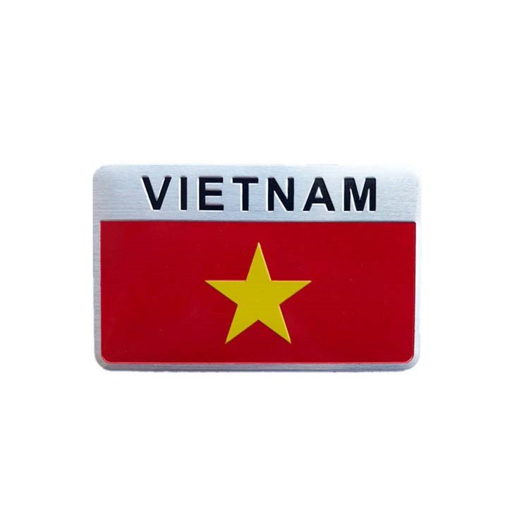 Logo kim loại hình cờ Việt Nam dán xe ô tô