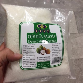 Cơm dừa sấy khô - Bến Tre