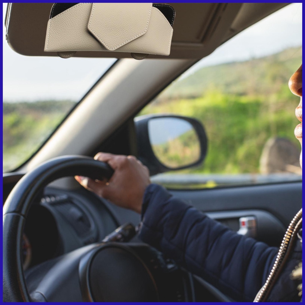 Hộp Đựng Mắt Kính Bằng Da Có Kẹp Gắn Tấm Che Nắng Xe Hơi