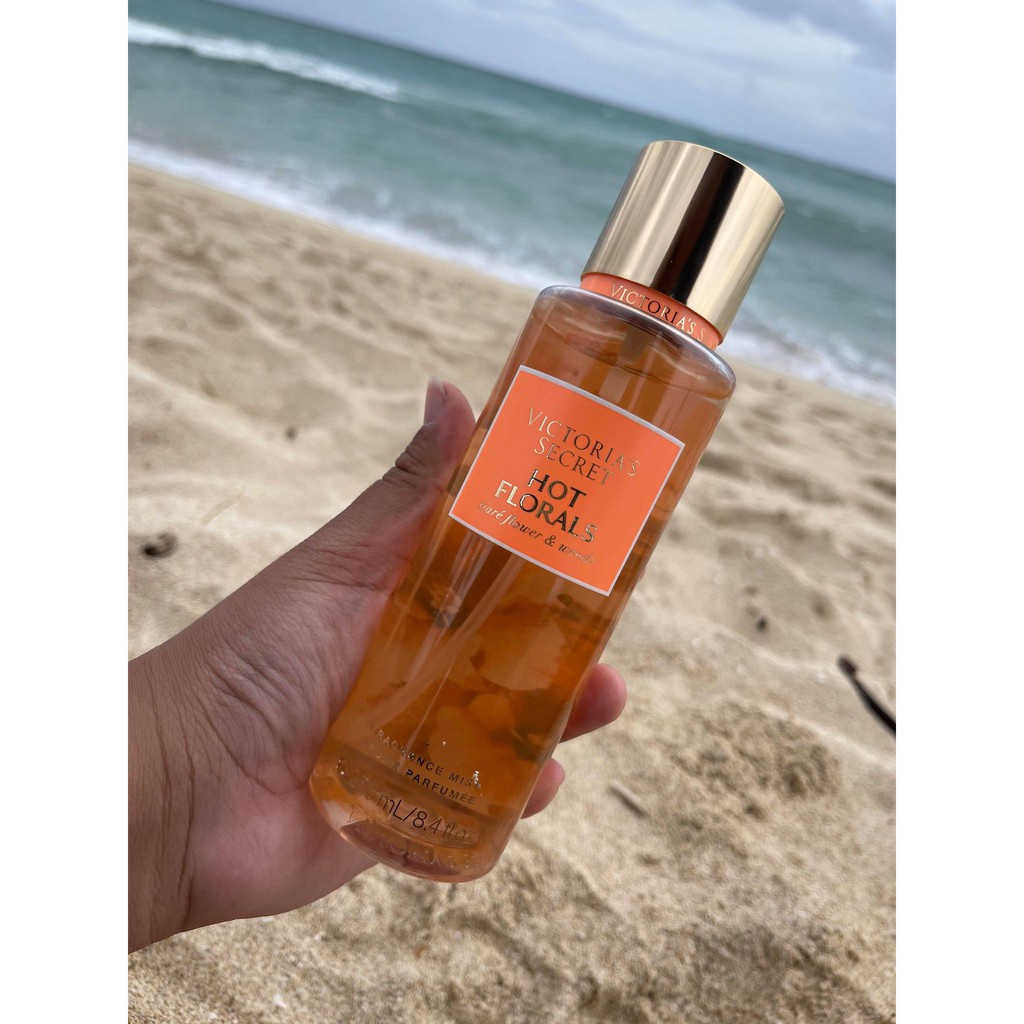 Xịt Victoria Secret Hot Florals 250ML