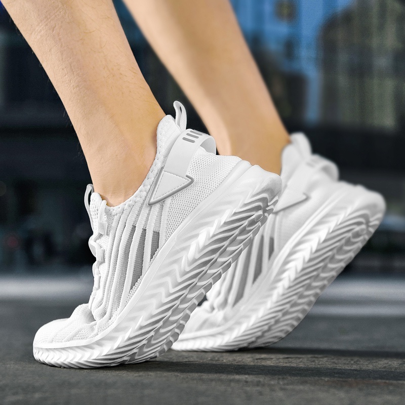 Giày Thể Thao Phối Lưới Siêu Nhẹ Thoáng Khí Màu Trắng Đen Cỡ Lớn 39-48 2023 Thời Trang Mùa Hè Cho Nam