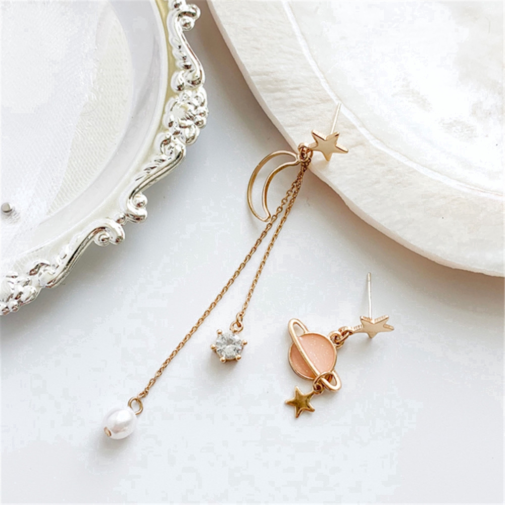 Khuyên tai lệch thả dây dài mặt ngôi sao đơn giản phong cách Hàn Quốc