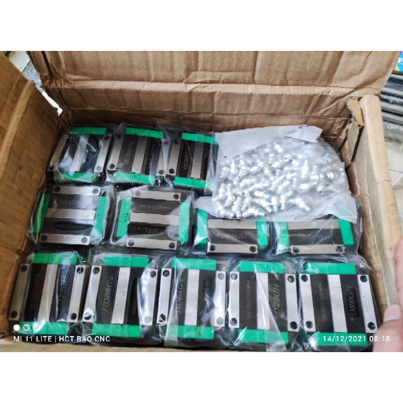 con vuông hgw20cc có cánh