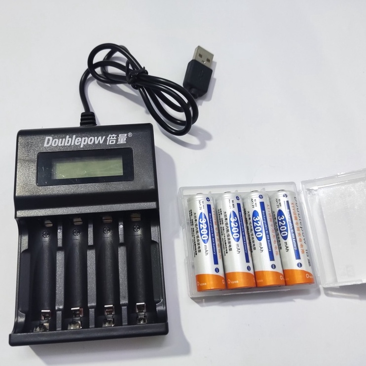 [Màn Hình Báo Đầy Tự Ngắt] Sạc USB UK93B và 4 Pin Sạc NiMh AA 3200mAh 1.2V MiCro Karaoke Báo Đầy Tự Ngắt