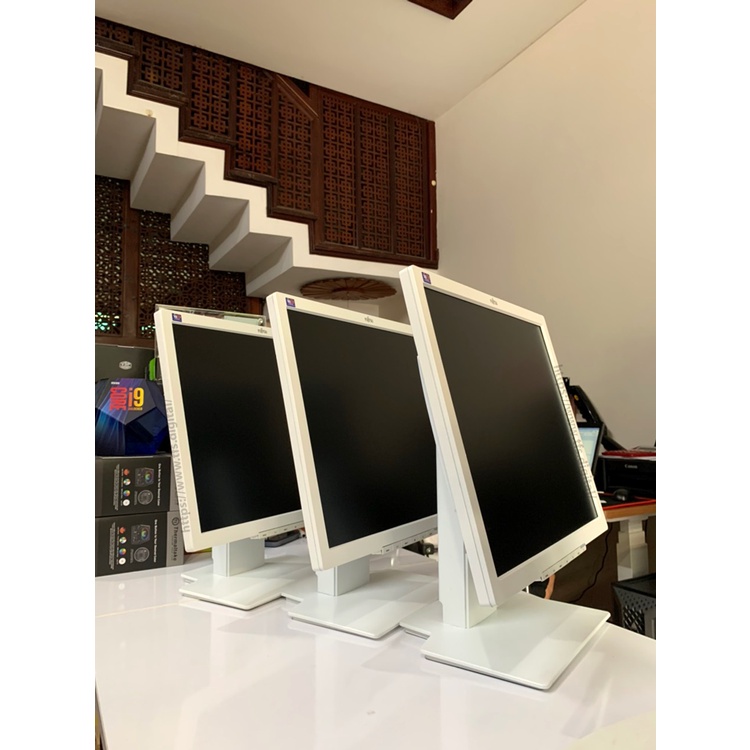 Màn hình nhật Fujitsu 19 inch ips đẹp sắc nét