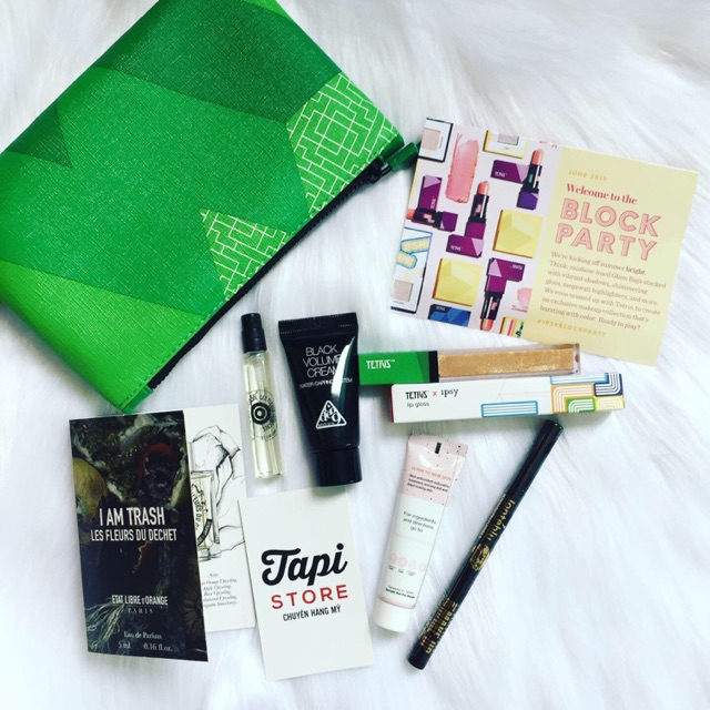 Kit dưỡng da &amp; trang điểm Ipsy June Glam Bag