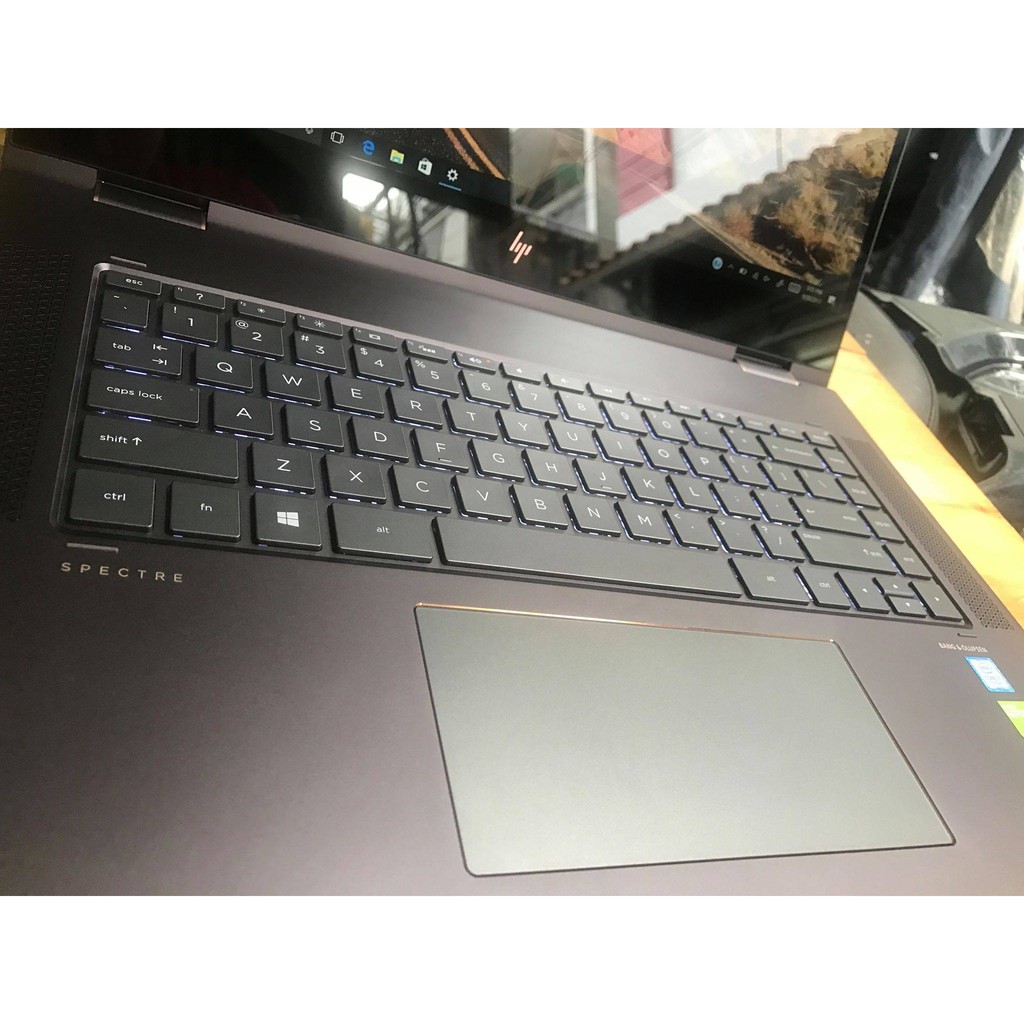 Laptop HP Spectre 15 x360, i7-7500U, 16GB, 512GB, 4K, Touch | BigBuy360 - bigbuy360.vn