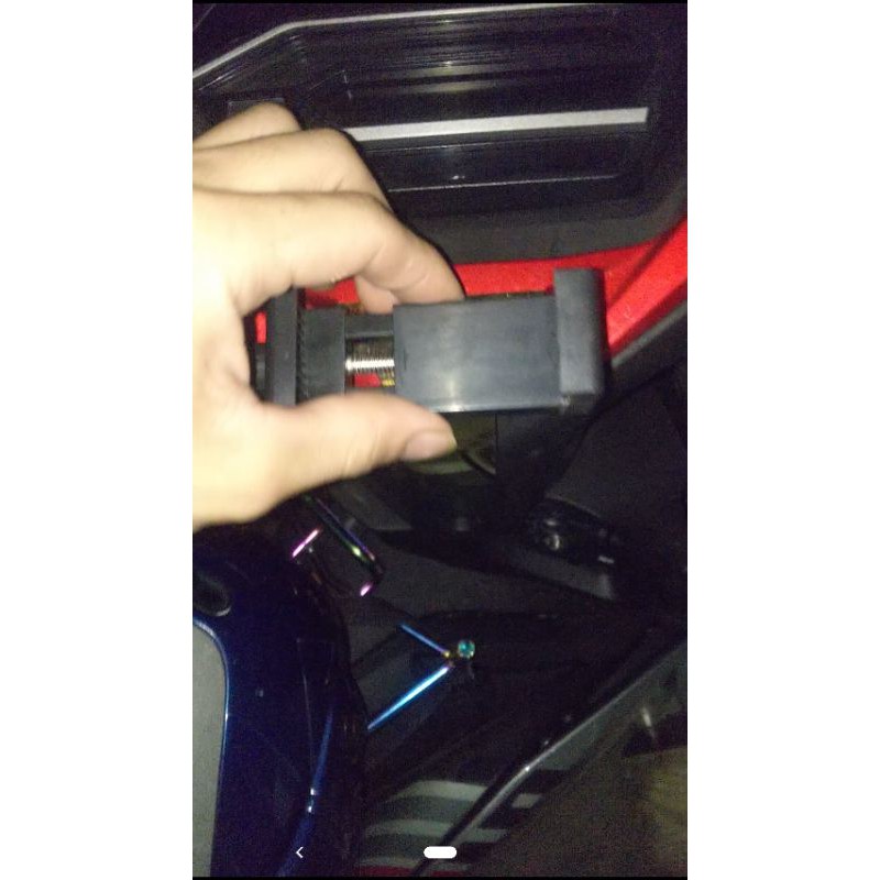 Pas inox để gắn điện thoại xe Winner X | BigBuy360 - bigbuy360.vn