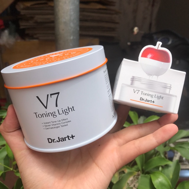 [HÀNG CHÍNH HÃNG] KEM DƯỠNG TRẮNG DA V7 DR.JART