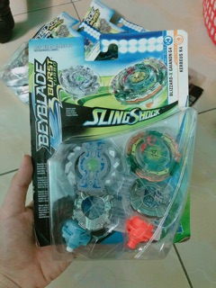 Con Quay Beyblade Burst Turbo SlingShock