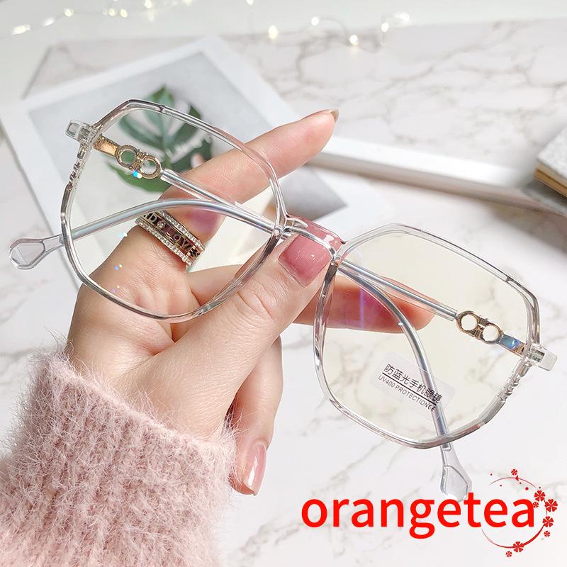 Gọng kính phối họa tiết độc đáo thời trang cho nữ
