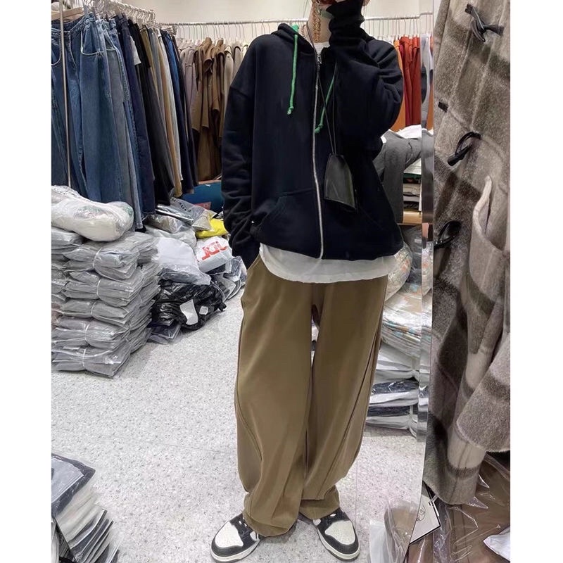 Quần jogger form rộng