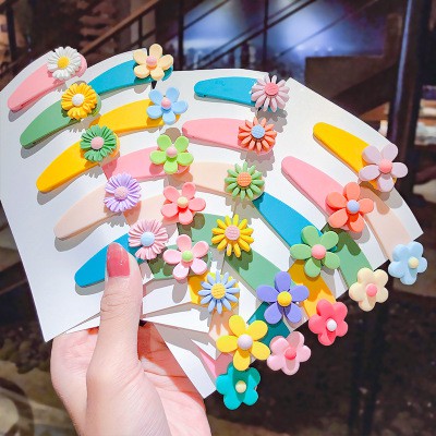 5 Kẹp tóc hình hoa dễ thương dành cho bé gái