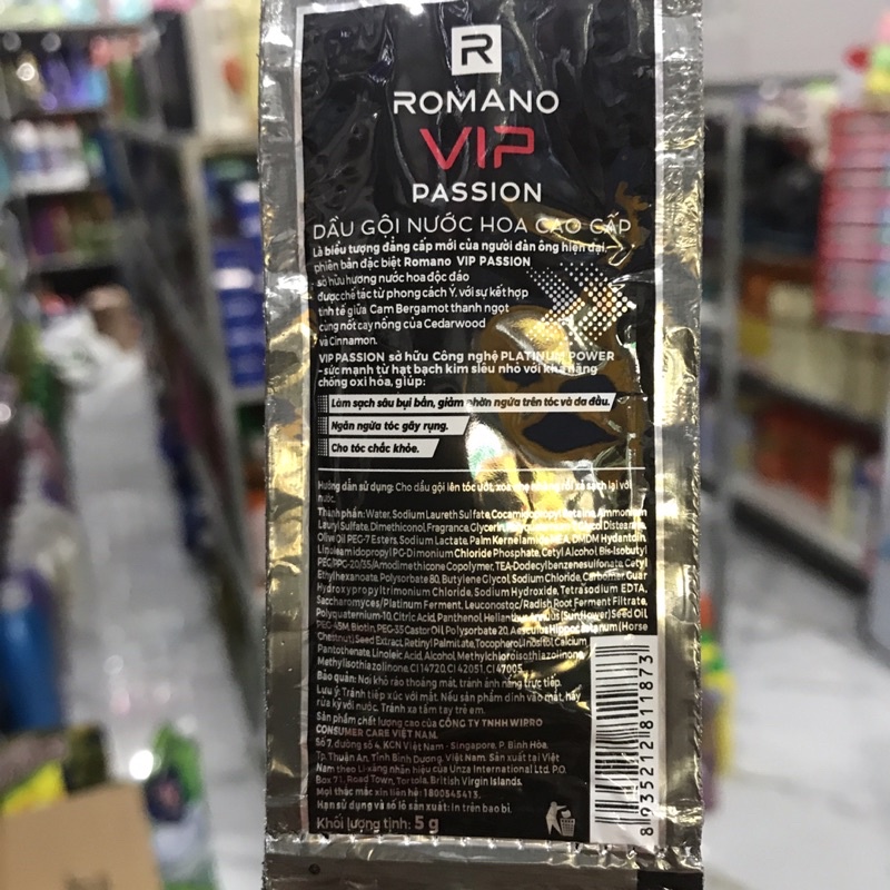 1 Dây Dầu Gội Romano VIP Pasion 12 Gói/5g
