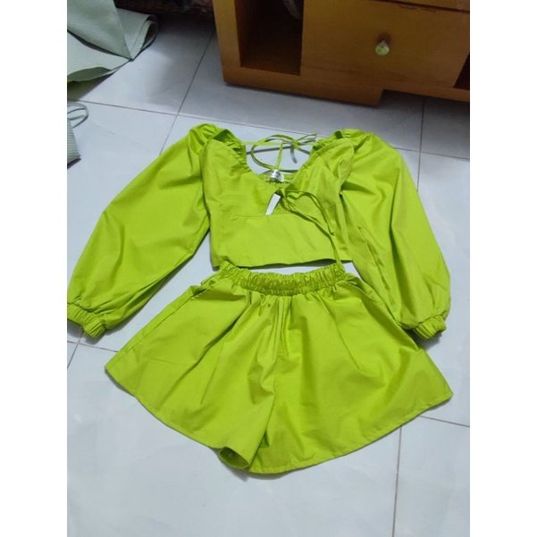 Sét tay phồng dài tay