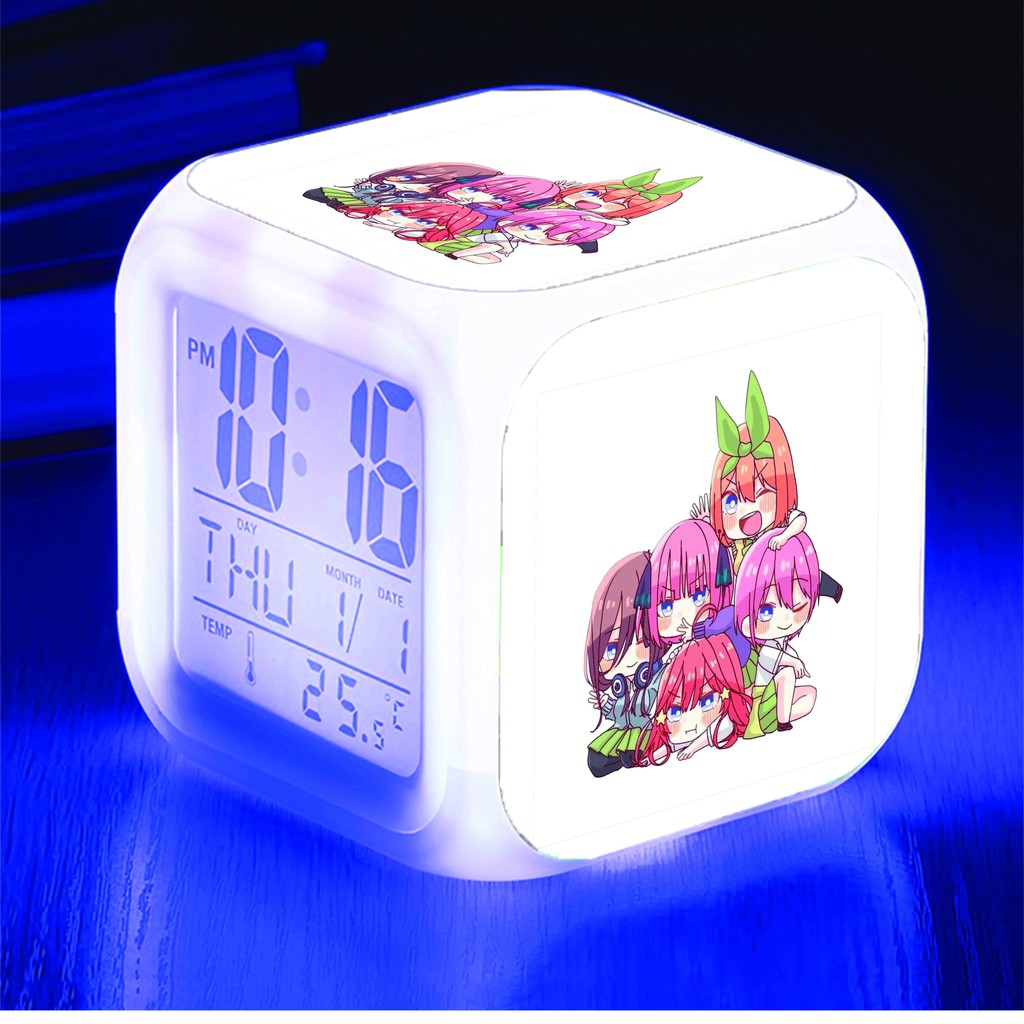 Đồng hồ báo thức để bàn in hình Gotoubun no Hanayome NHÀ CÓ NĂM NÀNG DÂU anime chibi đèn LED đổi màu