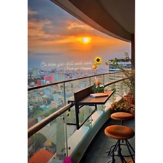 Bàn treo ban công gấp gọn gỗ nhựa composite decor GREEN HOME