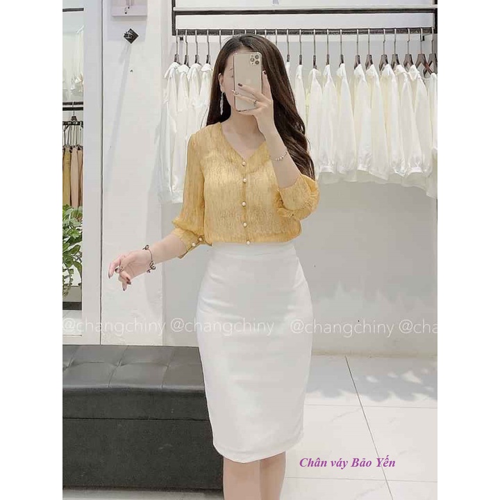 Chân váy bút chì màu trắng tới gối xẻ sau cạp liền( sẵn size) - M8B