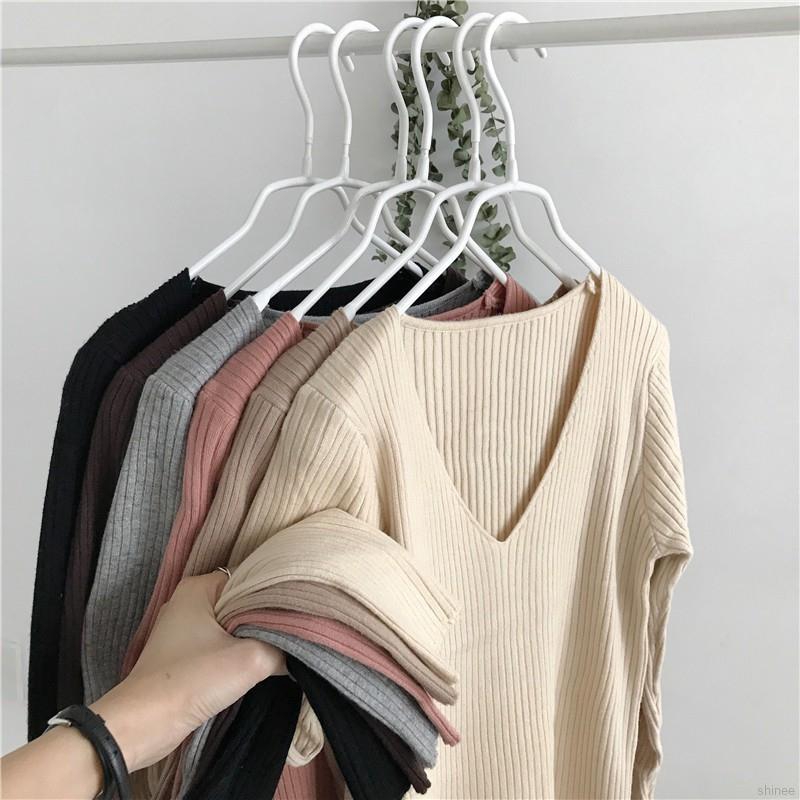 Áo Sweater tay dài cổ V màu trơn thời trang tinh tế cho nữ | WebRaoVat - webraovat.net.vn