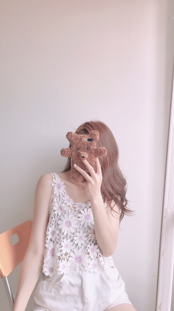 Áo sát nách ren hoa xinh - biển gọi em