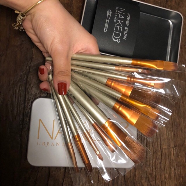 Bộ Cọ Trang Điểm Nacked 12 chiếc