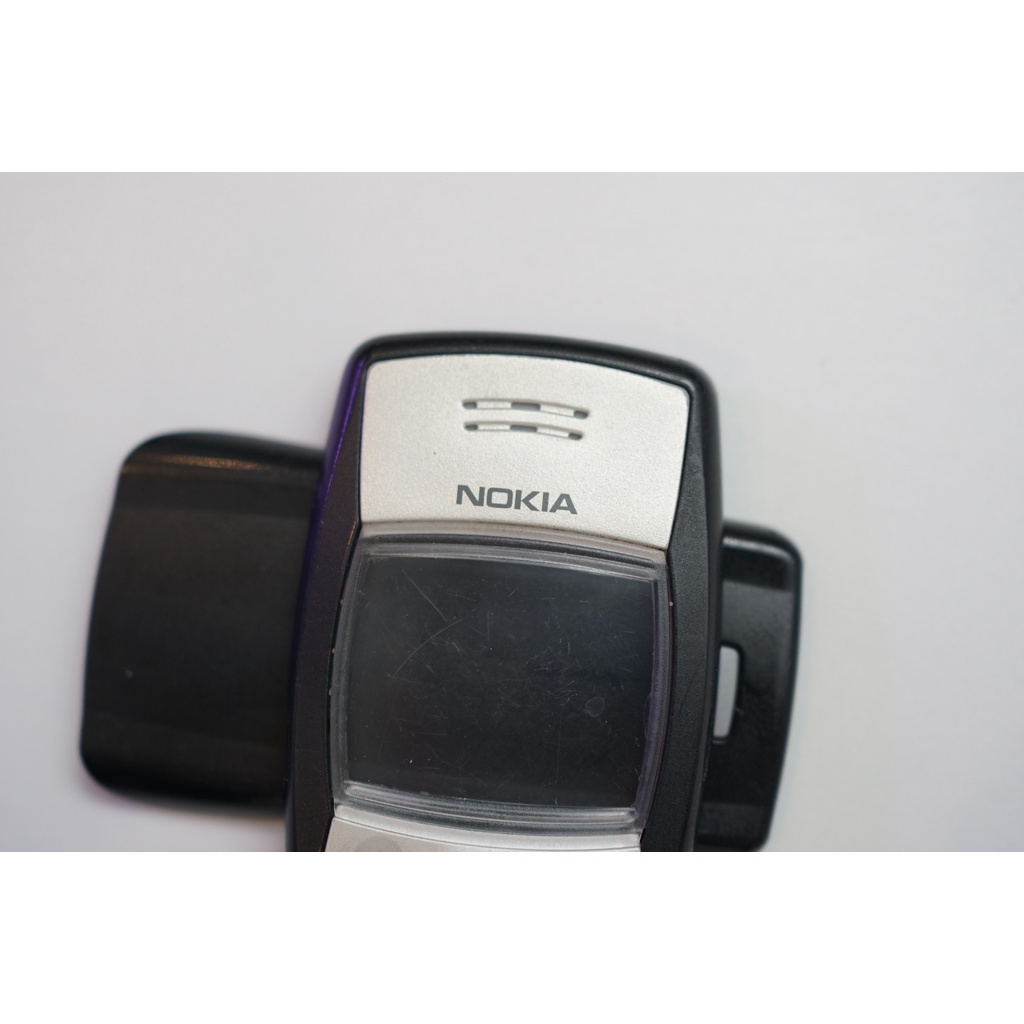 NOKIA 1100 màu đen bóc máy đẹp