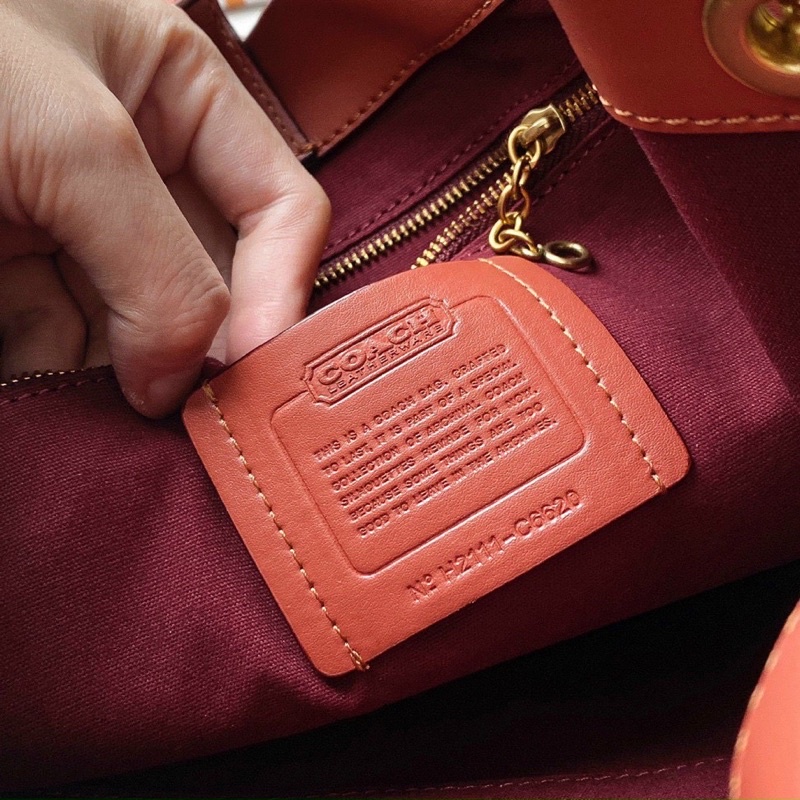 Túi Coach tote