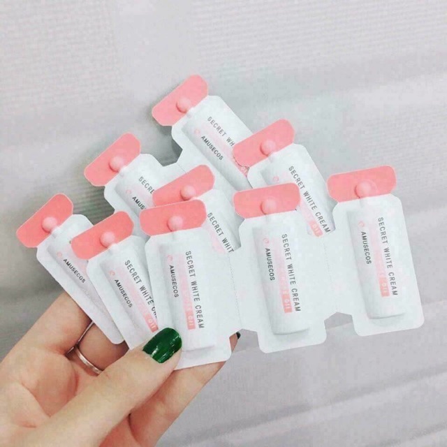Se khít và làm hồng âm đạo
