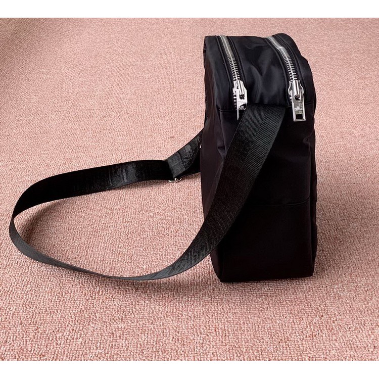 Túi đeo chéo Mastermind x The North Face black shoulder bag