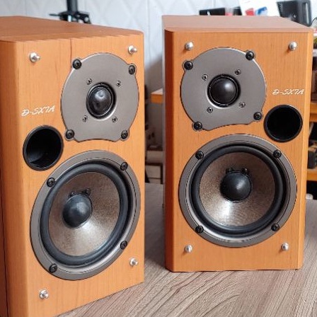 Onkyo D-sx7A dòng loa phòng ngủ, loa thích hợp cho quán cafe phòng nhỏ