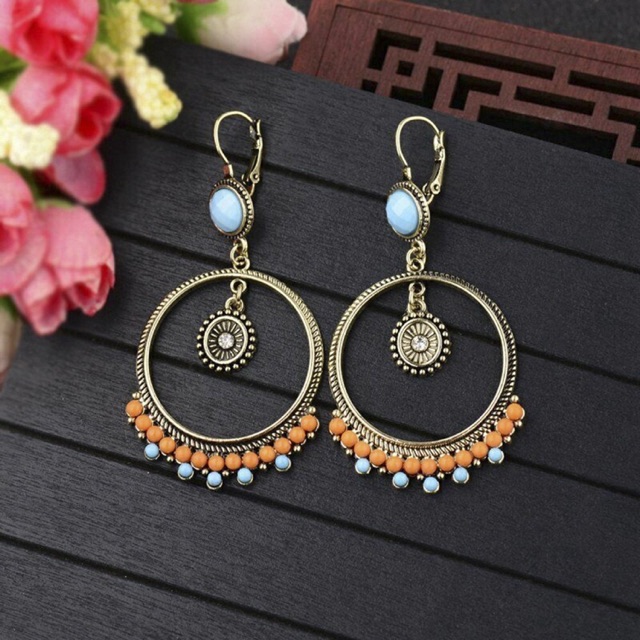 Bông tai tròn boho