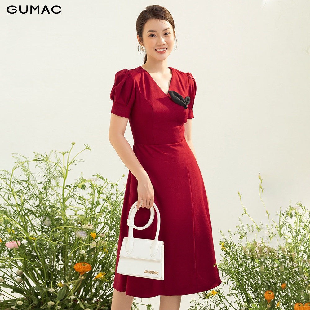 [Mã WABRGU50 giảm 10% đơn 250K] Đầm nữ cổ V phối phụ kiện GUMAC ôm body quyến rũ DC03032 | BigBuy360 - bigbuy360.vn