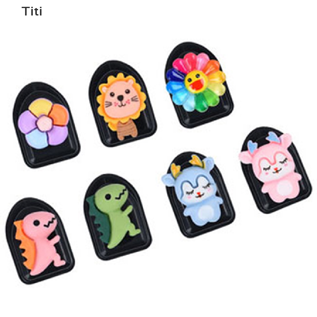 Móc treo đồ mini gắn sau ghế xe hơi họa tiết hoạt hình | WebRaoVat - webraovat.net.vn