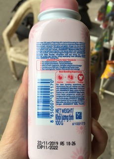 Phấn Rôm Johnson’s Baby Hồng 100Gr