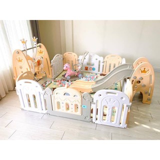 Quây cũi vương miện cho bé chơi cực đã