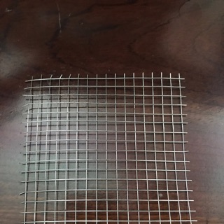 Vỉ inox 304 (10x10cm) giá rêu, ráy, dương sỉ
