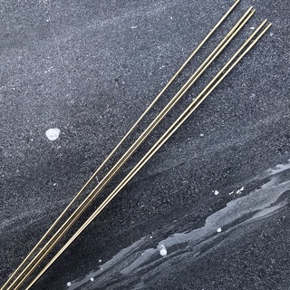 Que hàn đồng thau tròn dài 1m các size cỡ phi 2.5mm