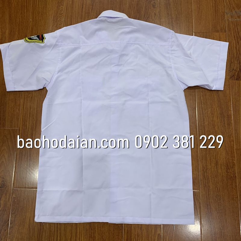 Áo đồng phục bảo vệ màu trắng cộc tay Kate ford logo tay ngực