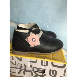 giày boot bé gái size 28